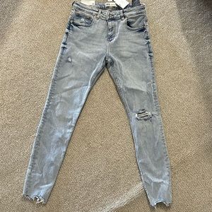 NWT Zara The Skinny Jeans